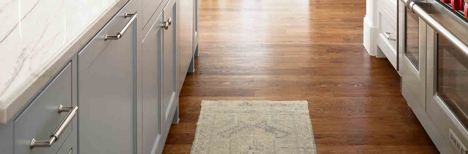Vintage Turkish Rug Minimalist Style Kitchen Interior Design